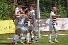 Kreisliga - Saison 2024/25- SV Kasing - TSV Kösching-  -  Der 1:0 Führungstreffer durch - Simon Renn weiss Kasing - jubel  - Foto: Meyer Jürgen