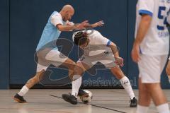 Hallenturnier MTV Ingolstadt - Saison 2025/26 - MTV Ingolstadt - Reichertshofen - Efe Bulut weiss Reichertshofen  - Deniz Aydin blau MTV - Foto: Meyer Jürgen