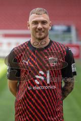 Max Dittgen (10, FCI);  FC Ingolstadt 04;
3.Liga, Porträttermin 2023/2024