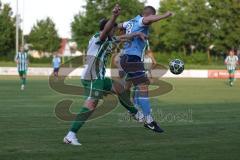 Landesliga - Saison 2025/26 - SV Manching - SV Cosmos Aystetten - Marcel Posselt (Nr.12 - SV Manching) - Kevin Makowski blau Aystetten - Foto: Meyer Jürgen