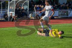 Kreisliga - Saison 2022/2023 - TSV Gaimersheim - FC Hitzhofen/Oberzell - Dennis Huettinger weiss Gaimersheim - Philipp Stipic gelb Hitzhofen - Foto: Meyer Jürgen