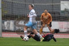 *** 2. Bundesliga Frauen - Saison 2025/26 - FC Ingolstadt 04 Frauen - VFL Bochum - Melissa Kuya -Strobel (Nr.14 - FC Ingolstadt Frauen I) - Kirkby Lara blau Bochum - Foto: Meyer Jürgen