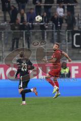 3. Liga; FC Ingolstadt 04 - SC Verl; Kopfball Yannick Deichmann (20, FCI) Besio Alessio (23 Verl)