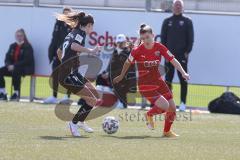 2. Frauen-Bundesliga Süd - Saison 2020/2021 - FC Ingolstadt 04 - FC Würzburger Kickers - Walter Selina rot FCI - Gath Marsia schwarz Würzburg - Foto: Meyer Jürgen