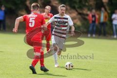 Kreisliga - Saison 2024/25- SV Kasing - TSV Kösching-  - Christian Hartwig weiss Kasing - Gerard Gläser rot Kösching - Foto: Meyer Jürgen