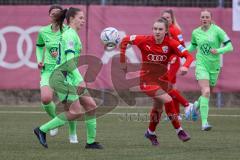 2. Fußball-Liga - Frauen - Saison 2022/2023 - FC Ingolstadt 04 - VFL Wolfsburg II - Villena Scheffler (Nr.28 - FCI Frauen) - Baraniak Romy grün Wolfsburg - Foto: Meyer Jürgen