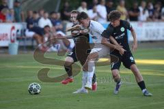 Landesliga - Saison 2026/27 - SV Manching - VFR Neuburg -Röber Jannik  (Nr.17 - SV Manching) - Krzyzanowski Nikolai weiss Neuburg - Foto: Meyer Jürgen