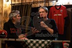 3. Liga; FC Ingolstadt 04 - Fantreffen im Sport-Treff Senners Alm, volles Haus; Interview Stadionsprecher Italo Mele mit Geschäftsführers Dietmar Beiersdorfer (FCI Sport Kommunikation)
