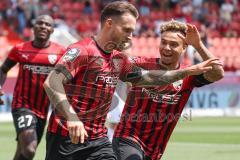 3. Fußball-Liga - Saison 2022/2023 - FC Ingolstadt 04 - SpVgg Bayreuth - Der 1:0 Führungstreffer durch Patrick Schmidt (Nr.9 - FCI) - Jubel - Jalen Hawkins (Nr.20 - FCI) - Foto: Meyer Jürgen