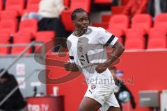 3. Liga; FC Ingolstadt 04 - SpVgg Unterhaching; Bryang Kayo (48, FCI) erstes Spiel nach Verletzung