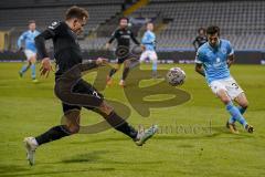 3. Liga - TSV 1860 München - FC Ingolstadt 04 - Dennis Eckert Ayensa (7, FCI) Steinhart Phillipp (36, 1860) blockt