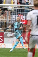 3. Liga; FC Viktoria Köln - FC Ingolstadt 04; Abstoß Torwart Marius Funk (1, FCI) Felix Keidel (43, FCI) Tobias Bech (11, FCI)