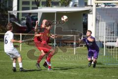 Kreisliga - Saison 2026/27 - TSV Großmehring - SV Kasing - Maximilian Förstl TW Großmehring - Mathias Habricht mitte Kasing rot - Elias Ewerling rot Kasing - Foto: Meyer Jürgen