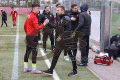 B-Junioren - Bayernliga -  Fc Ingolstadt 04 - TSG 1860 Rosenheim - Das Spiel ist aus - jubel - Kevin Ulrich Trainer FCI - Foto: Meyer Jürgen