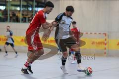 Lotto Bayern Hallencup - Saison 2024/25 - Türkisch SV Ingolstadt - TSV Ober./Unterhaunstadt - Nikola Kamenjasevic grau Ober./Unterhaunstadt  - Umut Yürükal rot Türkisch - Foto: Meyer Jürgen