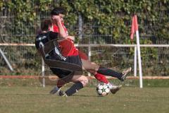 Kreisklasse - Saison 2024/25- Türkisch SV Ingolstadt - TSV Gaimersheim II - Daniel Drotleff rot Türkisch - Daniel Marxreiter schwarz Gaimersheim - Foto: Meyer Jürgen