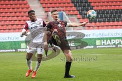 2.BL; FC Ingolstadt 04 - SG Dynamo Dresden; Zweikampf Kampf um den Ball Stefan Kutschke (30, FCI) Akoto Michael (3 Dresden)