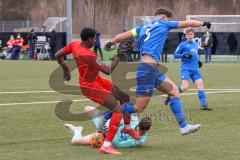 A - Junioren Bundesliga Süd/Südwest -  Saison 2021/2022 - FC Ingolstadt 04 - Heidenheim - Udebuluzor Michael (#21 FCI) - Feller Frank Torwart Heidenheim - Spahiu Rigun blau #5 Heidenheim - Foto: Meyer Jürgen