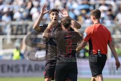 3. Liga; TSV 1860 München - FC Ingolstadt 04; Tor Jubel Treffer Ausgleich 1:1 Marcel Costly (22, FCI) Georgios Antzoulas (6, FCI) Mattis Hoppe (2, FCI)