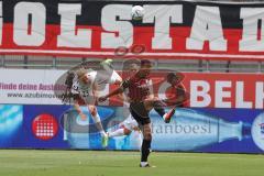 3. Fußball-Liga - Saison 2022/2023 - FC Ingolstadt 04 - SpVgg Bayreuth - Marcel Costly (Nr.22 - FCI) - Hemmerich Luke (Nr.23 - SpVgg Bayreuth) - Foto: Meyer Jürgen