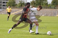 *** Bayernliga Nord - Saison 2025/26 - FC Ingolstadt 04 II - ATSV Erlangen - Jason Osei Tutu (Nr.11 - FC Ingolstadt II) - Thomas Müller weiss Erlangen - Foto: Meyer Jürgen