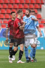 3. Liga - FC Ingolstadt 04 - TSV 1860 München - Streit zwischen Tobias Schröck (21, FCI) Mölders Sascha (9, 1860)