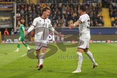 3. Liga; Dynamo Dresden - FC Ingolstadt 04; Tor Jubel Treffer 0:1 Tim Heike (9, FCI) Pascal Testroet (37, FCI)
