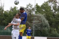 Kreisklasse -  Saison 2023/2024 - TSV Ingolstadt Nord - TSV Großmehring - Manuel Amon weiss Großmehring - Andreas Tebbe blau Ing Nord - Foto: Meyer Jürgen