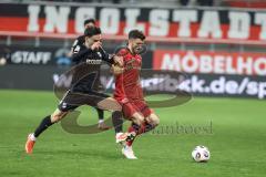 3. Liga; FC Ingolstadt 04 - SC Verl; Zweikampf Kampf um den Ball Linus Rosenlöcher (19, FCI) Gayret Timur (30 Verl)