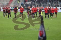 3.Liga - Saison 2022/2023 - FC Ingolstadt 04 -  - SV Waldhof-Mannheim - Die Mannschaft bedankt sich bei den Fans - Foto: Meyer Jürgen