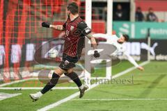 3. Liga; FC Ingolstadt 04 - Erzgebirge Aue; Tor Jubel Treffer Pascal Testroet (37, FCI) 1:0, Torwart Männel Martin (1 Aue) Schikora Marco (21 Aue)