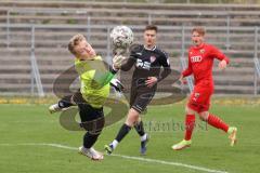 Bayernliga Süd - Saison 2021/2022 - FC Ingolstadt 04 II - TürkAugsburg - Meikis Fabio (#19 FCI) mit einer Torchance - Leon Musial Torwart Augsburg  - Foto: Meyer Jürgen