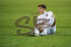 3. Liga - FSV Zwickau - FC Ingolstadt 04 - Dennis Eckert Ayensa (7, FCI) am Boden gefoult