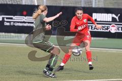 Frauen - Bayernliga -  FC Ingolstadt 04 II -SV Frensdorf -  Melisah Karacubuk rot FCI - Nadine Janousch grau Frensdorf - Foto: Meyer Jürgen