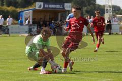 Kreisliga - Saison 2025/26- SV Hundszell - SV Zuchering - Paul Wärmann rot Zuchering - Luca Steinbach Torwart Hundszell - Foto: Meyer Jürgen