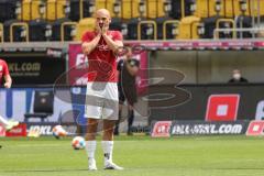 2.BL; Dynamo Dresden - FC Ingolstadt 04, Warmup Nico Antonitsch (5, FCI)