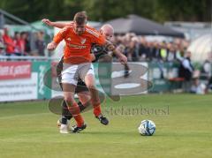 Relegation zur Kreisklasse - Saison 2025/26 - TSV Gaimersheim II - SC Irgertsheim  - Moritz Heckl schwarz Gaimersheim  - Manuel Rensen orange Irgertsheim - Foto: Meyer Jürgen