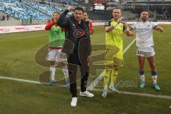 3.Liga - Saison 2022/2023 - 1. FC Saarbrücken - FC Ingolstadt 04 -die Spieler bedanken sich bei den Fans - jubel -  tanzen - Cheftrainer Guerino Capretti  (FCI) -  Foto: Meyer Jürgen