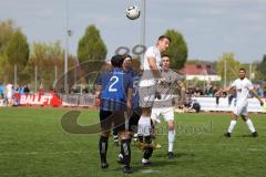 Kreisliga - Saison 2022/2023 - TSV Gaimersheim - FC Sandersdorf - Lucas Goetz weiss Gaimersheim - Andreas Winkler #2 blau Sandersdorf. -Foto: Meyer Jürgen