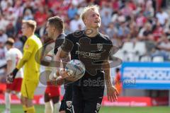3. Liga; Rot-Weiss Essen - FC Ingolstadt 04; Tor Jubel Treffer Tobias Bech (11, FCI)