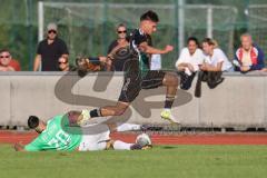 Bezirksliga - Saison 2025/26 - FC Fatih Ingolstadt - TSV Gaimersheim - Nico von Swiontek Brzezinski (Nr.17 - TSV Gaimersheim) - Faruk Rencber grün Fatih - Foto: Meyer Jürgen