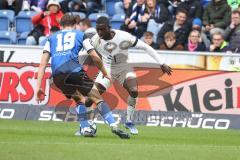 3. Liga; Arminia Bielefeld - FC Ingolstadt 04; Daouda Beleme (9, FCI) Zweikampf Kampf um den Ball Großer Maximilian (19 AB)
