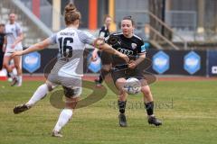 2. Fußball-Liga - Frauen - Saison 2022/2023 - FC Ingolstadt 04 - Eintracht Frankfurt II - Platner Paulina weiss rankfurt - Paula Vidovic (Nr.11 - FCI Frauen). -Foto: Meyer Jürgen