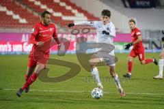 3. Liga - FSV Zwickau - FC Ingolstadt 04 - Merlin Röhl (34, FCI) Nkansah Steffen (25 Zwickau)