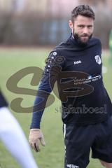 Fussball - Kreisliga - FC Gerolfing - SV Karlshuld - Christian Träsch Fc Gerolfing beim warm machen - Foto: Meyer Jürgen