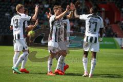 3. Liga - Saison 2026/27 - SC Sonnenhof Großaspach - FC Ingolstadt 04 - Der 0:2 Treffer durch Lars Lokotsch (Nr.13 - FCI) - jubel -  - Obed Ugondu (Nr.17 - FCI) - Simon Lorenz (Nr.32 - FCI) - Foto: Meyer Jürgen