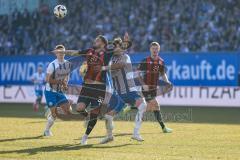 3. Liga; FC Hansa Rostock - FC Ingolstadt 04; Zweikampf Kampf um den Ball Pascal Testroet (37, FCI) Gürleyen Ahmet (15 HR)