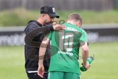 Landesliga - Saison 2024/25 - SV Manching - FC Kempten - Trainer Serkan Demir (SV Manching) - Sebastian Graßl (Nr.10 - SV Manching) - Foto: Meyer Jürgen