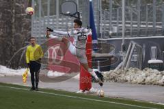 3. Liga; Testspiel, FC Ingolstadt 04 - SpVgg Greuther Fürth; Akrobatik Arian Llugiqi (25, FCI)