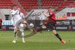 3. Liga - Fußball - FC Ingolstadt 04 - SV Meppen - Stefan Kutschke (30, FCI) Andermatt Nicolas (6  Meppen)